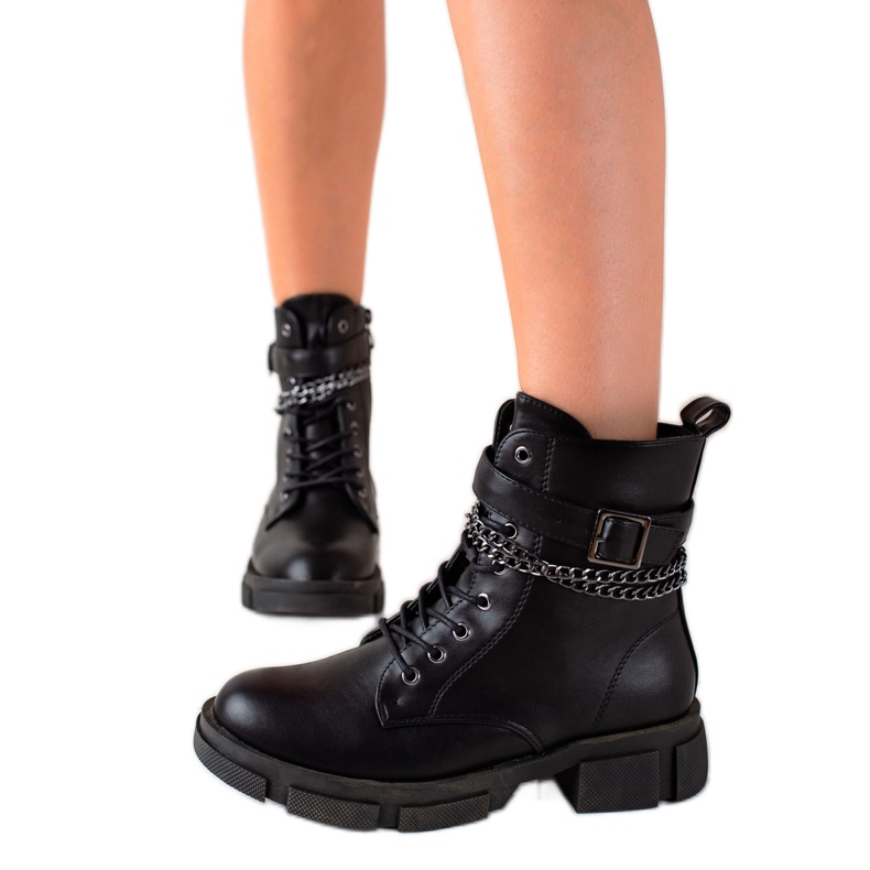 Goodin Klassiset ketjulaukut musta