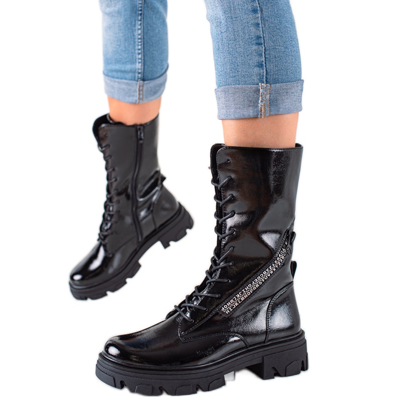 Saappaat koristeellisella Sergio Leone -vetoketjulla musta