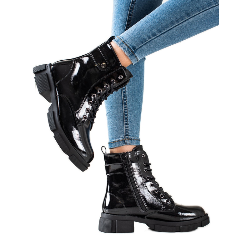 Goodin Klassiset lakatut työntekijät musta