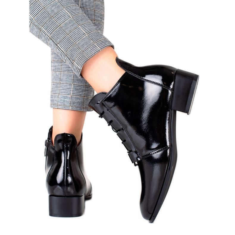 W. Potocki Tyylikkäät lakatut Potocki -saappaat musta