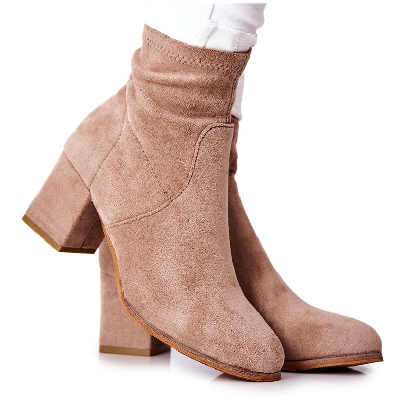 PE1 Naisten saappaat Mokkanahka Beige Merducio khaki