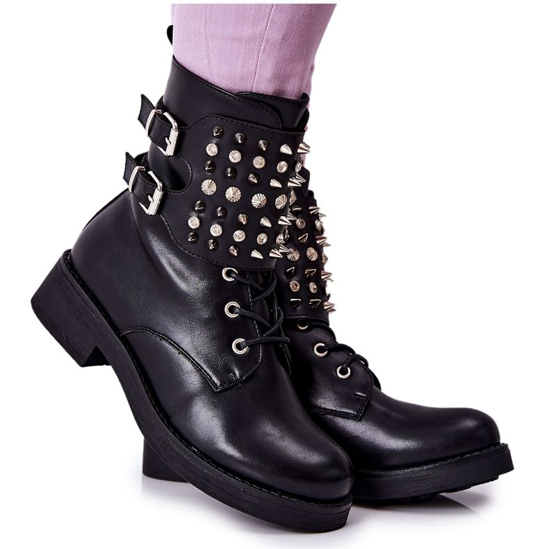 Saappaat, joissa on painonapit vetoketjussa Musta Laurena