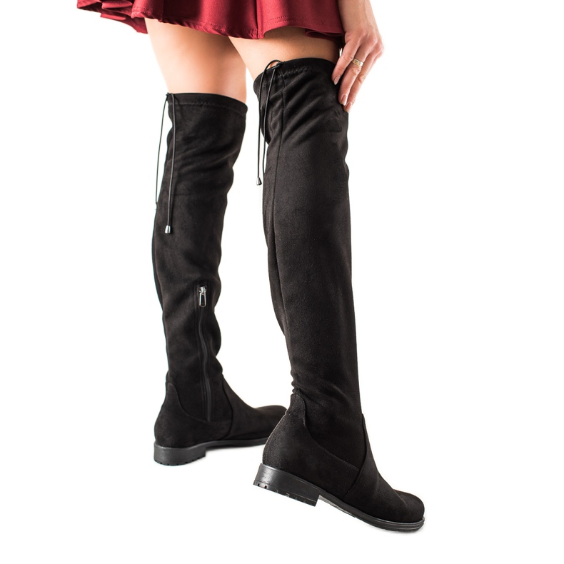 TRENDI Mustat muskettisoturit