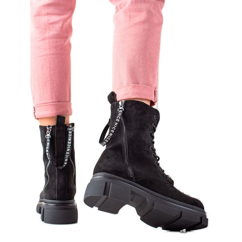 Bona Mustat saappaat koristeellisella vetoketjulla