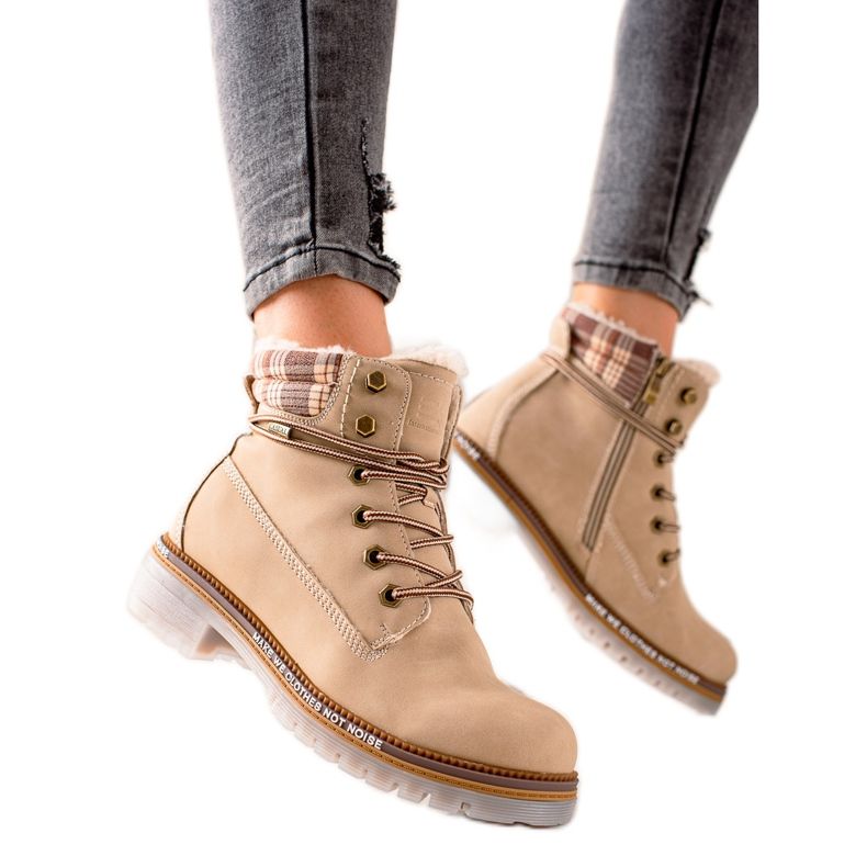 Goodin Eko-nahasta valmistetut eristetyt anturit beige