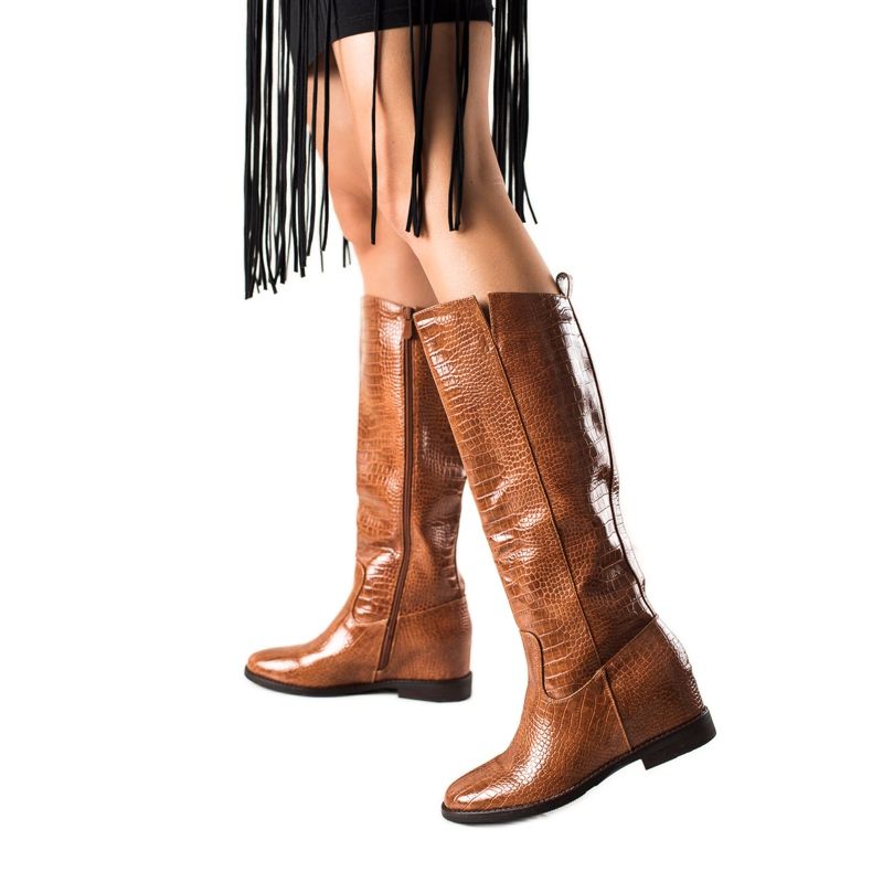 TRENDI Saappaat Eco-nahalla Wedge-päällä ruskea