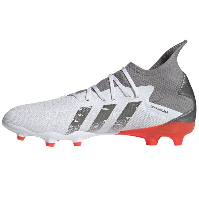 Adidas Predator Freak.3 Fg M FY6276 jalkapallokengät harmaa, valkoinen valkoinen