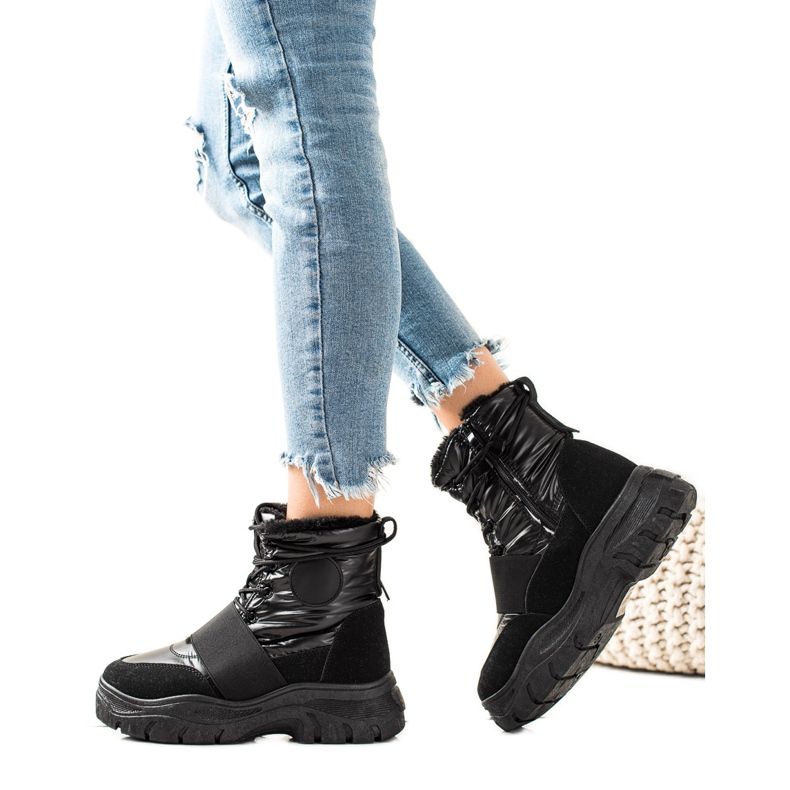 TRENDI Rento lumikengät musta