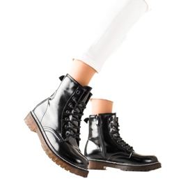 Lucky Shoes Mukavat mustat trapperit