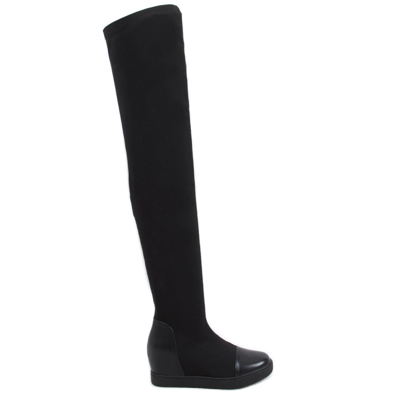 Sukkasaappaat kiilassa Futura Black musta