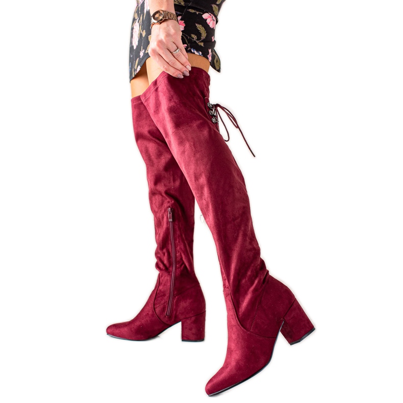 Laura Mode Korkeakorkoiset reisi-korkeat saappaat punainen