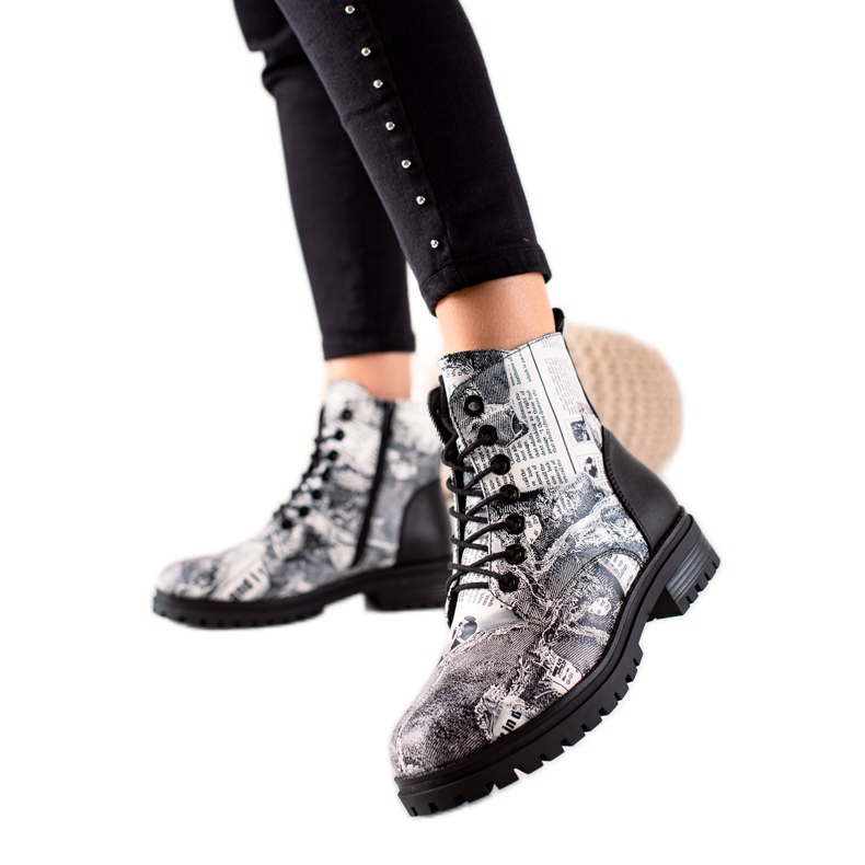 Goodin Muodikkaat työntekijät printillä valkoinen