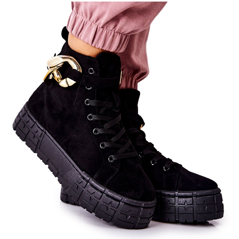 Korkeat tennarit Black Evenia -alustalla musta