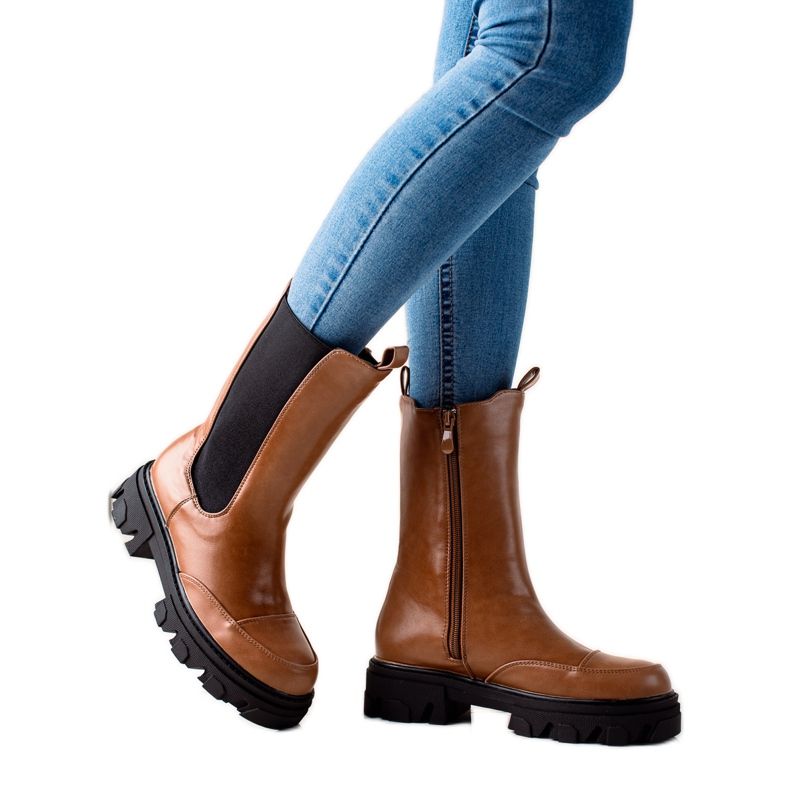 Small Swan Korkeat saappaat lavalla ruskea