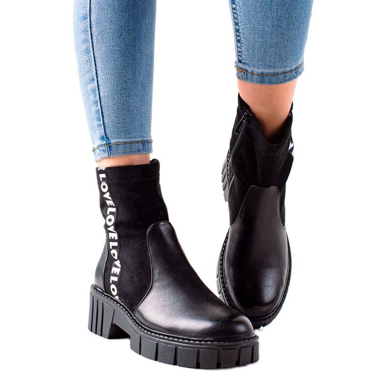 Goodin Mustat rakkaustyöläiset