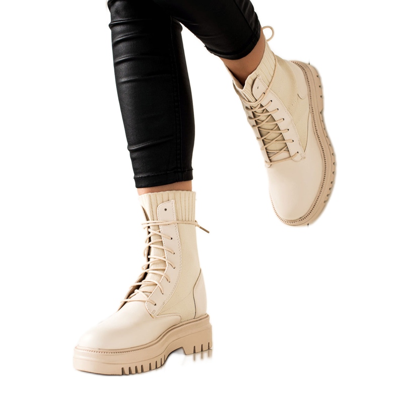 Seastar High Beige Trappers