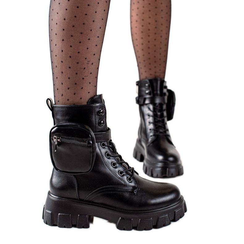 TRENDI Mustat työntekijät taskulla