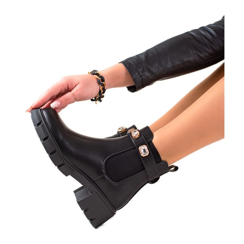 Gogo Saappaat kristalleilla musta