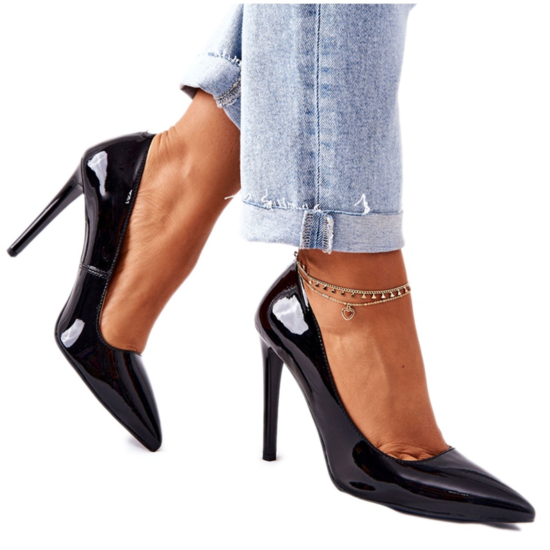 Lakatut korkokengät Spitz Monnari 0220-020 Black musta