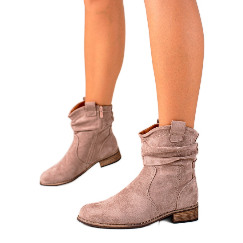 Evento Muodikkaat beigenväriset Cowgirls