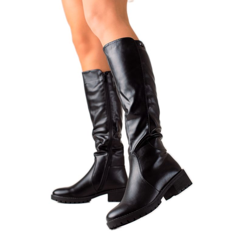 Gogo Tyylikkäät saappaat ekologisella nahalla musta