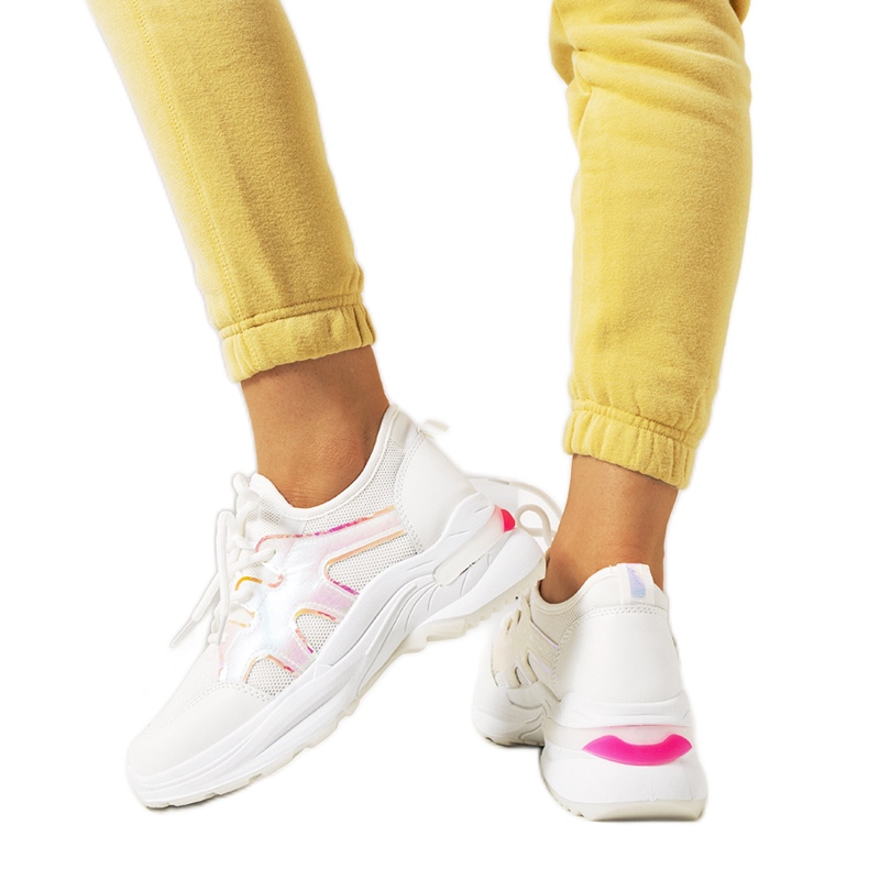 Vaaleanpunaiset ja valkoiset Bates-lenkkarit valkoinen vaaleanpunainen