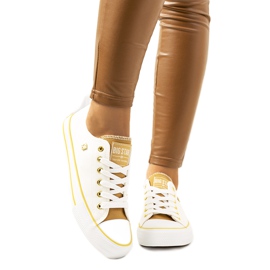 Valkoiset Big Star naisten tennarit HH274458 beige valkoinen