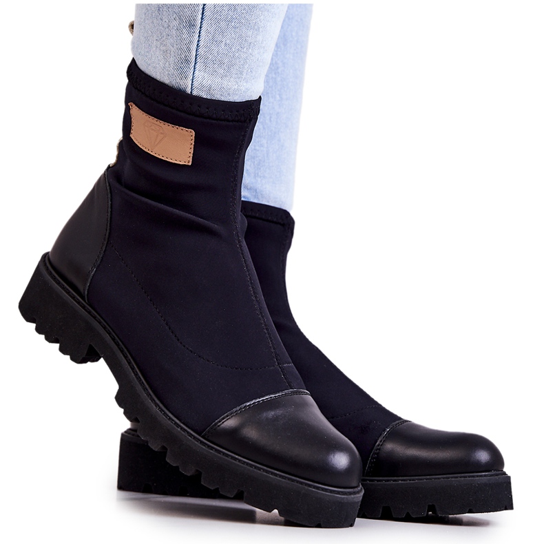 Kangas Slip-on Nicole Black 2705 musta