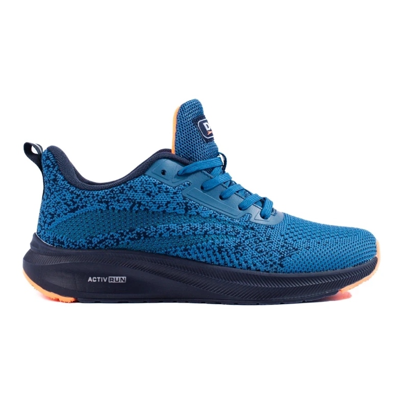 DK Urheilukengät lavalla sininen