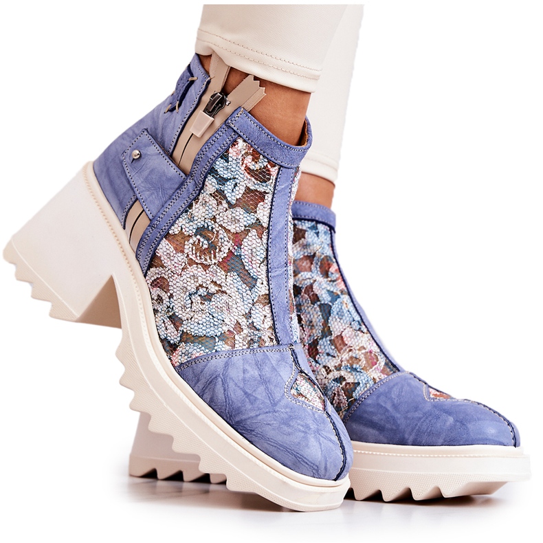 Nahkasaappaat massiivisessa tolppassa Maciejka Blue 05325-06 sininen