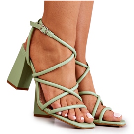 FJ1 Klassiset vihreät Lucetta-korkoiset sandaalit