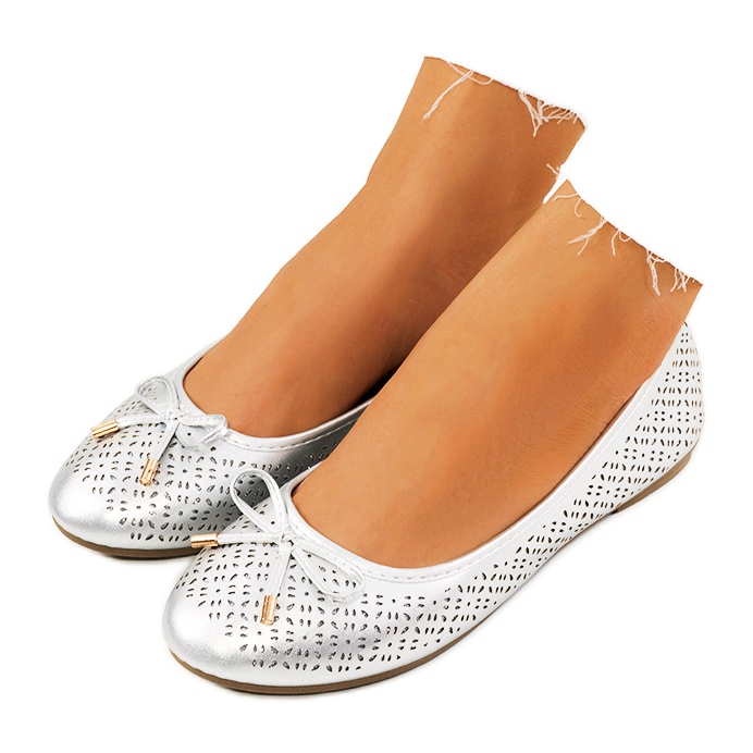 Hopeiset ballerinat harjakattoisilla Negrete-kuvioilla hopea