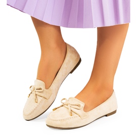 Beiget mokasiinit Asselin-rusetilla