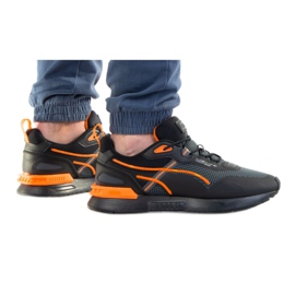 Puma Mirage Tech Ripstop M 381673 01 musta
