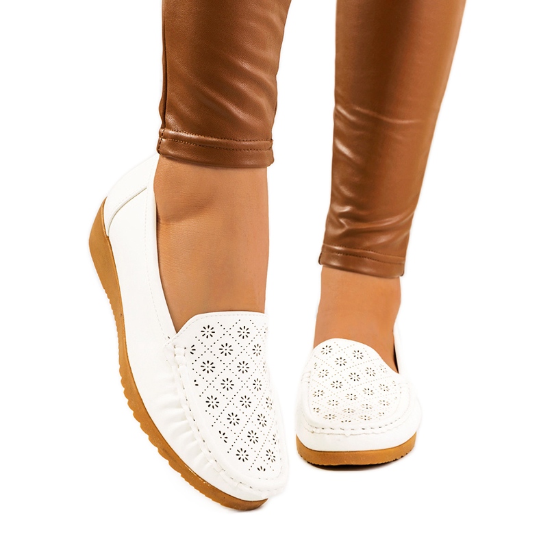 Wendyn valkoiset kiilakorkohousut valkoinen