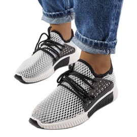 Colesin mustavalkoiset urheilukengät valkoinen