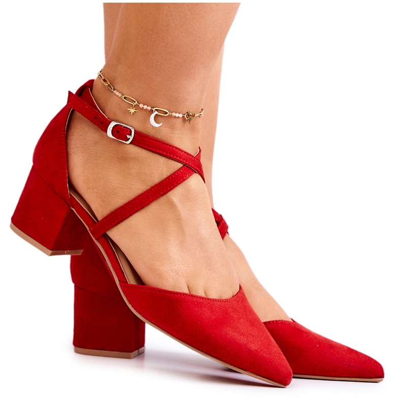 PS1 mokkanahkapumput baarissa Shelley's Red Spitzissä punainen