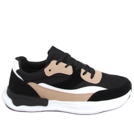 Nydia mustat tennarit