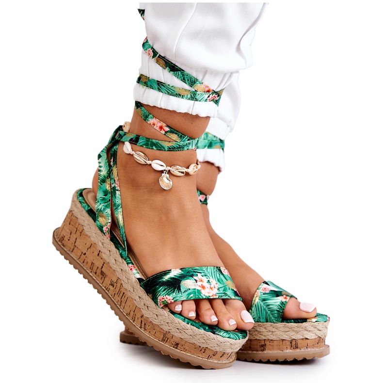 FB2 Sandaalit Espadrillit Wedge Green Roxanne Flowersilla monivärinen vihreä