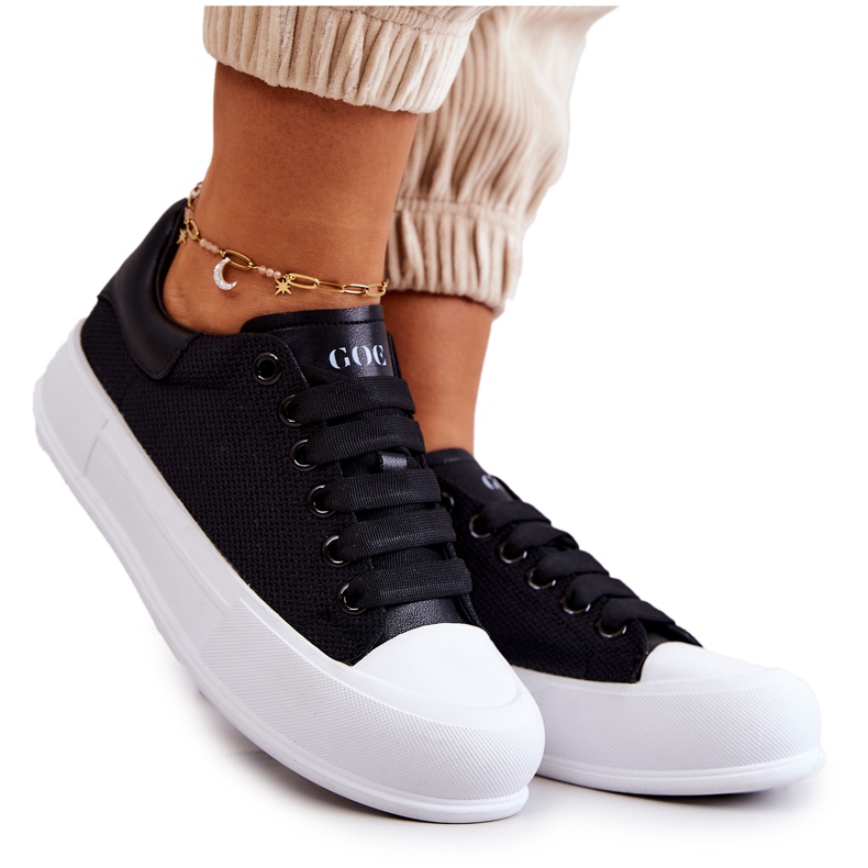 Naisten tennarit GOE JJ2N4073 mustat valkoinen