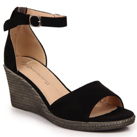 Kiila sandaalit Potocki W WOL50A musta