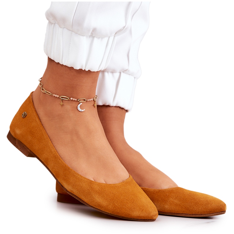 Naisten mokkanahkaballerinat Maciejka 04100-44 Tummankeltainen monivärinen