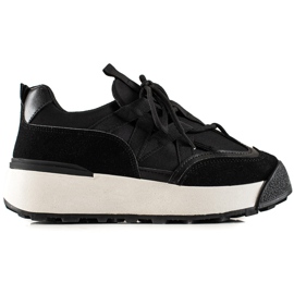 Seastar Sidotut tennarit alustalla musta