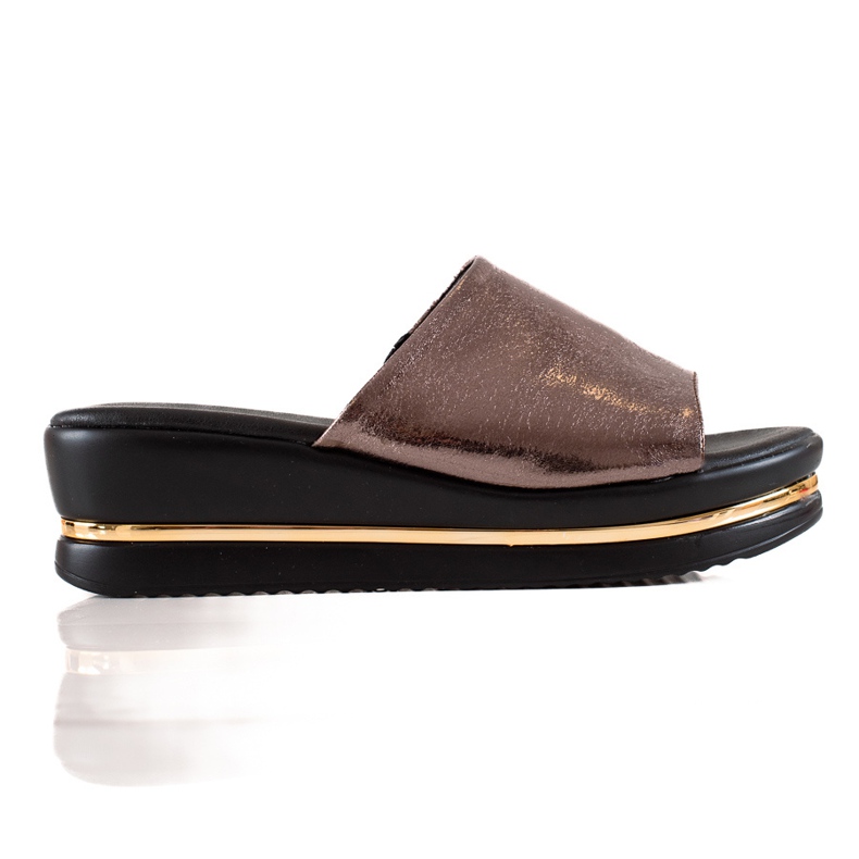 Goodin Kiiltävät tossut alustalla ruskea