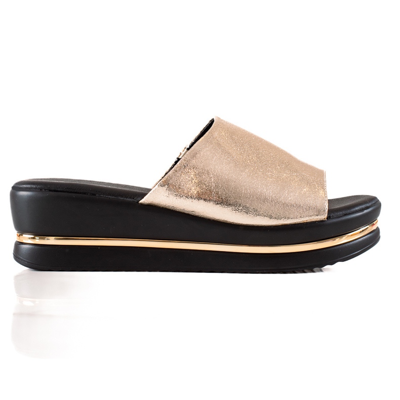 Goodin Kiiltävät tossut alustalla kultainen