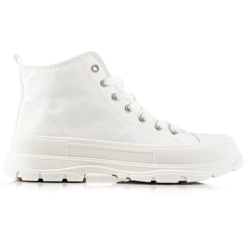 TRENDI Mukavat tennarit alustalla valkoinen