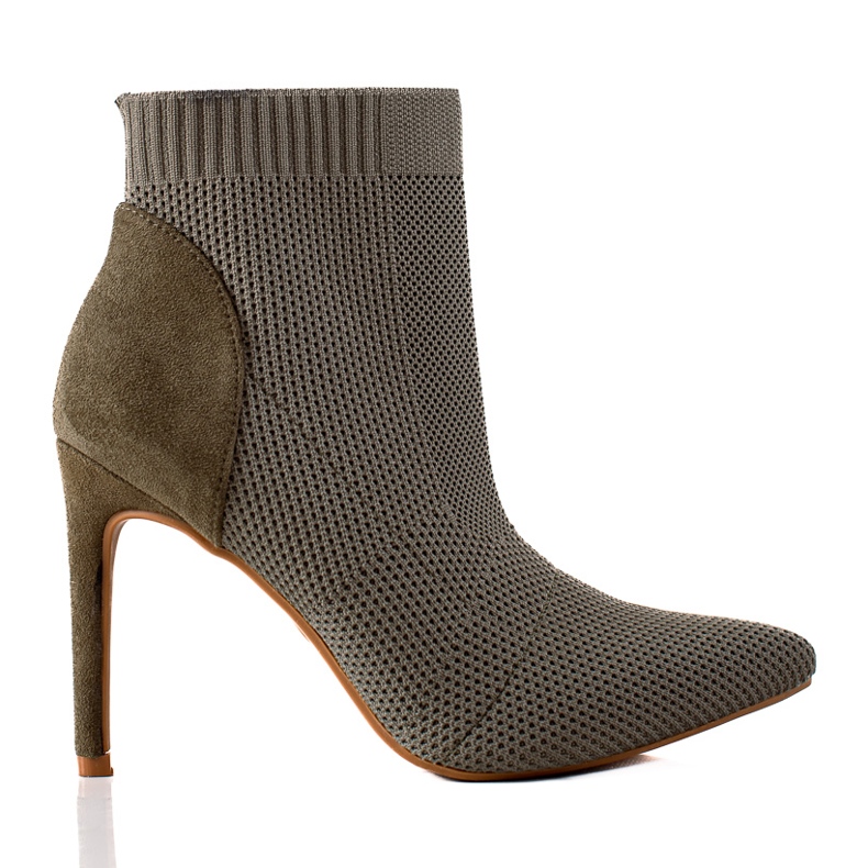 Yhteensopivia saappaita S. Barski-korolla vihreä