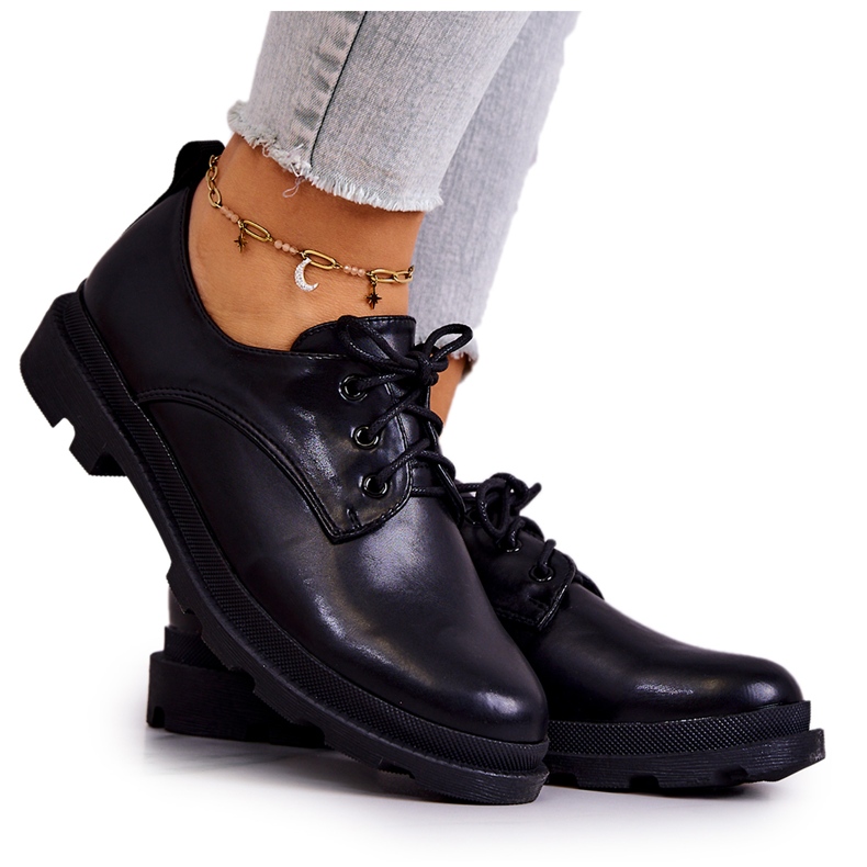 S.Barski Naisten klassiset Oxford-kengät, musta Colton