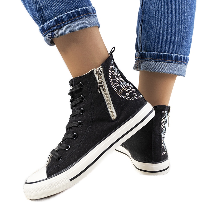 Mustat Vicola nilkkalenkkarit