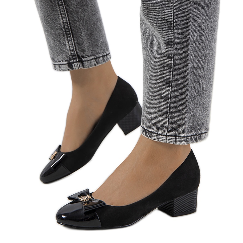 Mustat naisten pumput Sharonylta